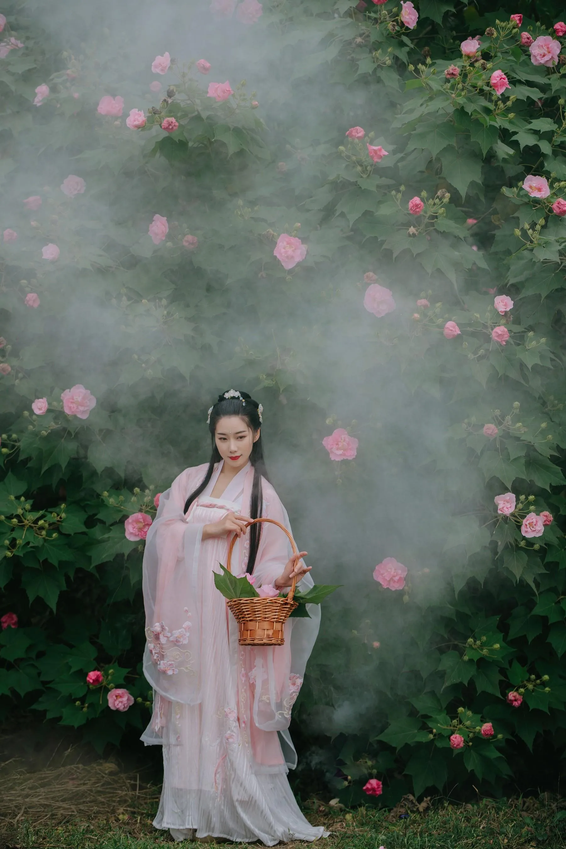 [艺图语] 2022.05.31 粉蝶 木景抒 [22P]插图6
